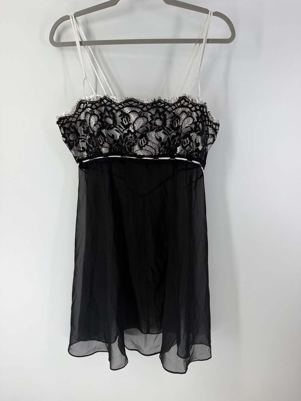 Enchanting Black & Ivory Lace Sheer Babydoll Lingerie Dress Size L/G Y2K Romanti